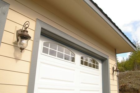 garage door with windows